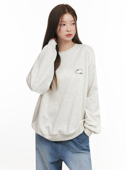 Cozy Embroidered Sweatshirt IJ530