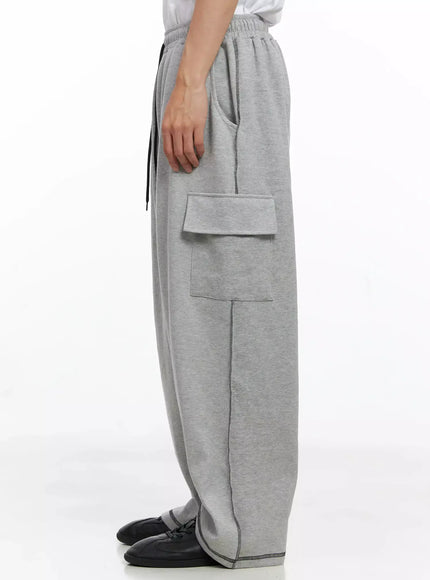 mens-stitch-cargo-sweatpants-io516