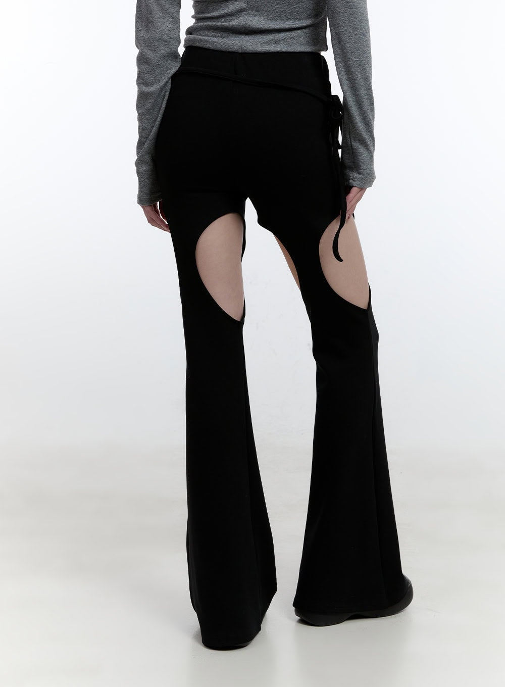 thigh-cut-out-flared-leggings-cj521