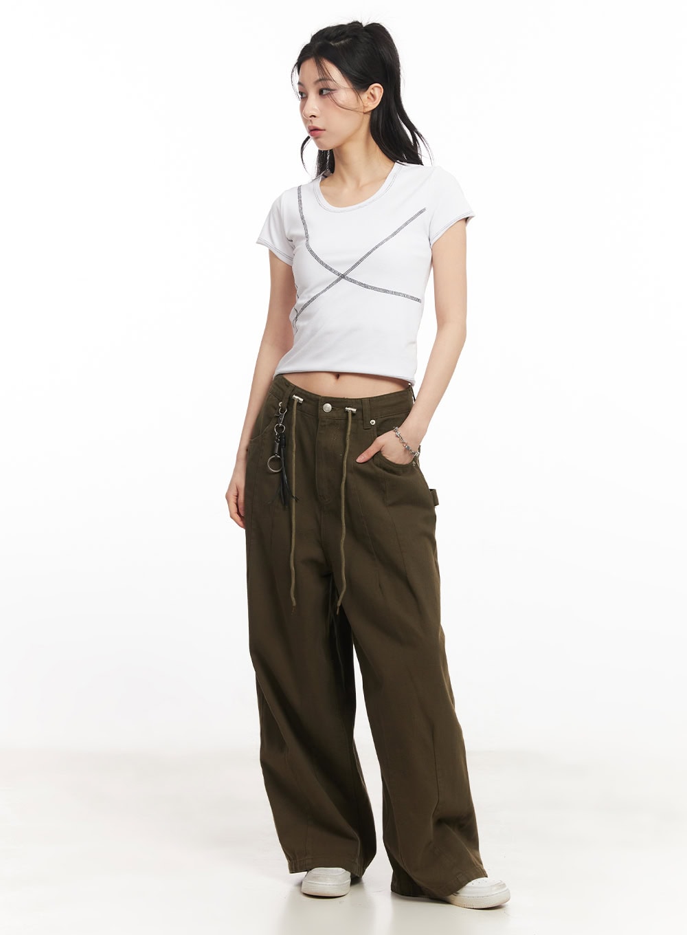 wide-leg-cargo-pants-ca514