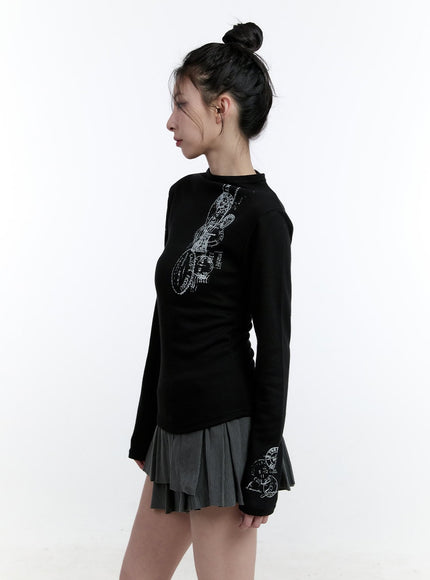 slim-fit-graphic-print-long-sleeve-top-cj522