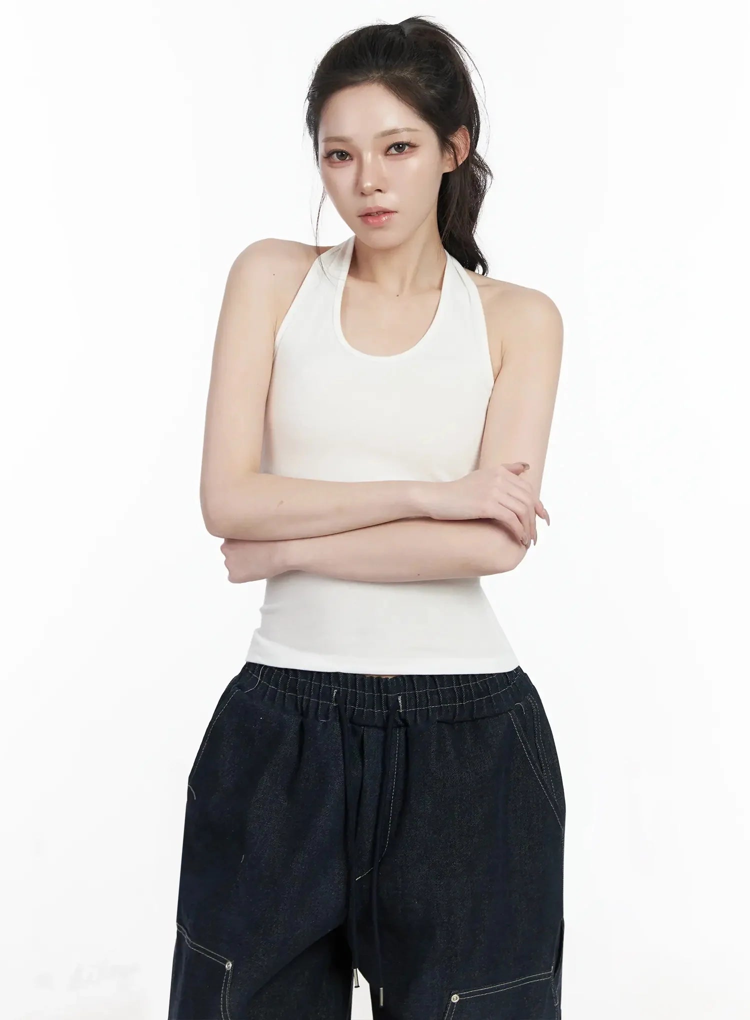 sleeveless-halter-neck-tank-top-ij528