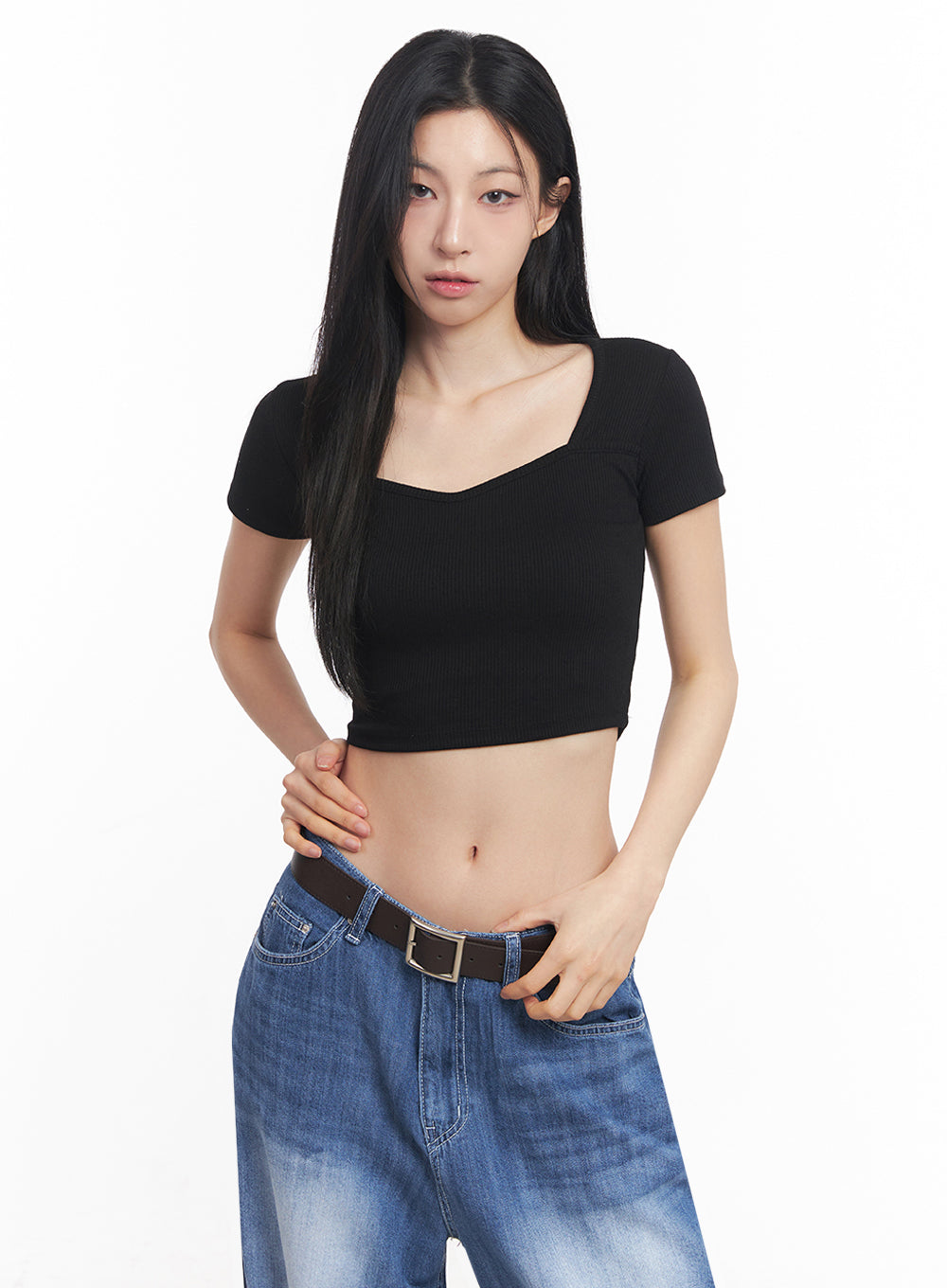 heart-neck-crop-top-iy516
