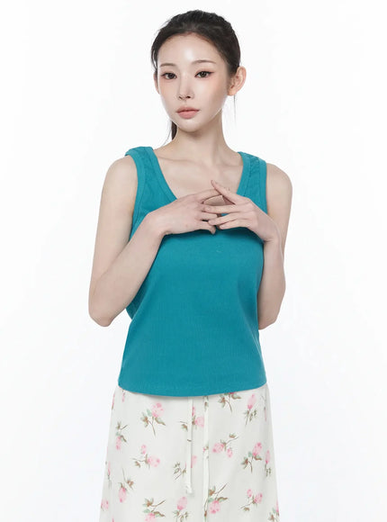casual-knit-loose-fit-tank-top-iy515