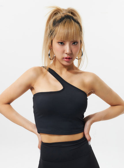 sleeveless-sports-bra-top-il317