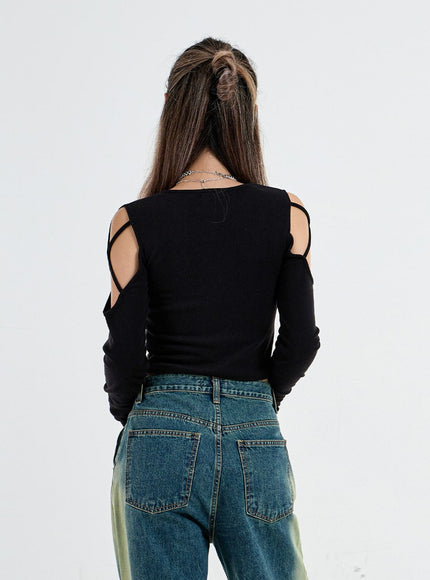 Simple Off Shoulder Crop Top CO04