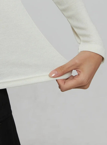 Slim Fit Ribbed Top IJ509