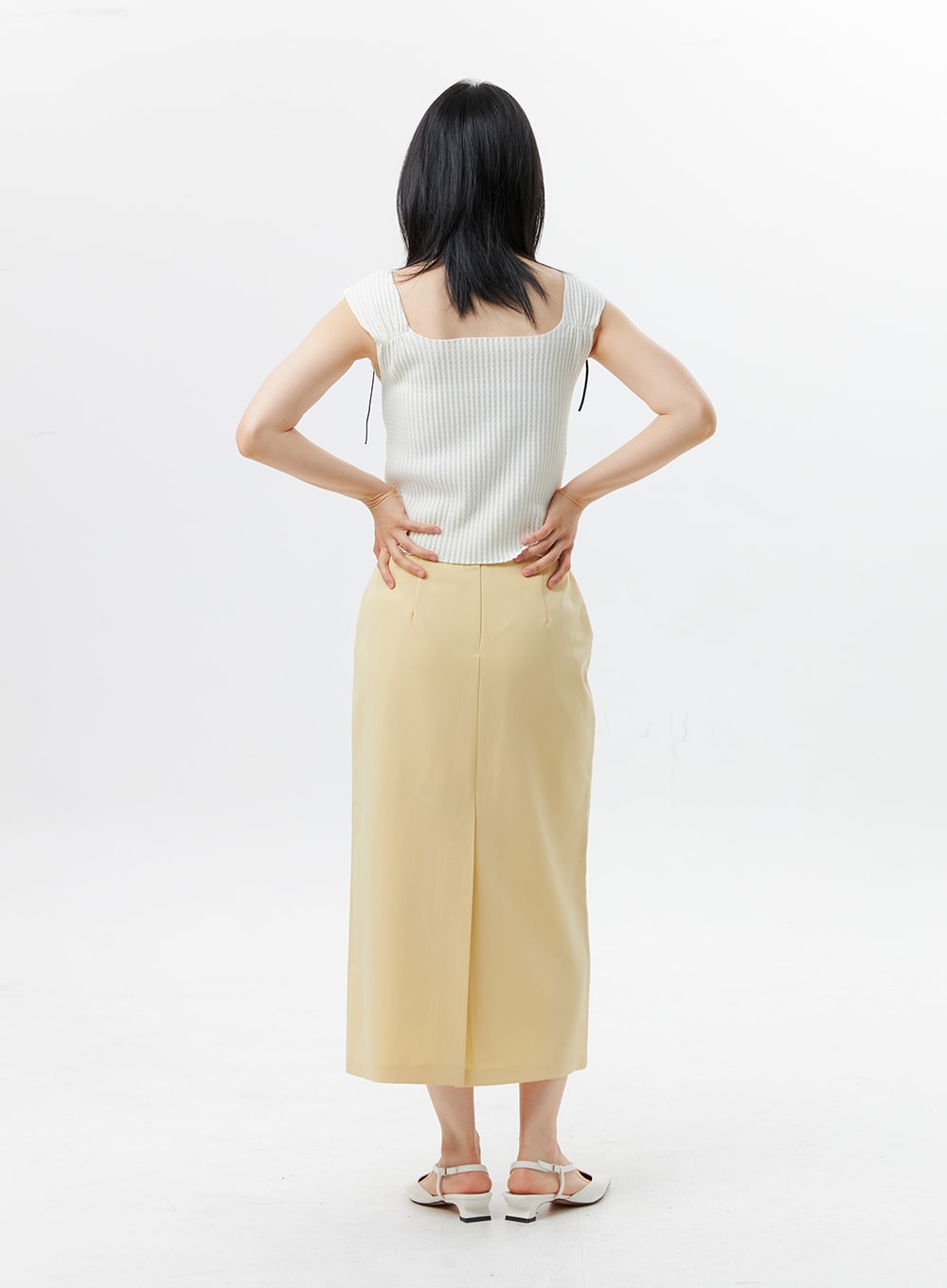 ribbon-sleeveless-top-ol325