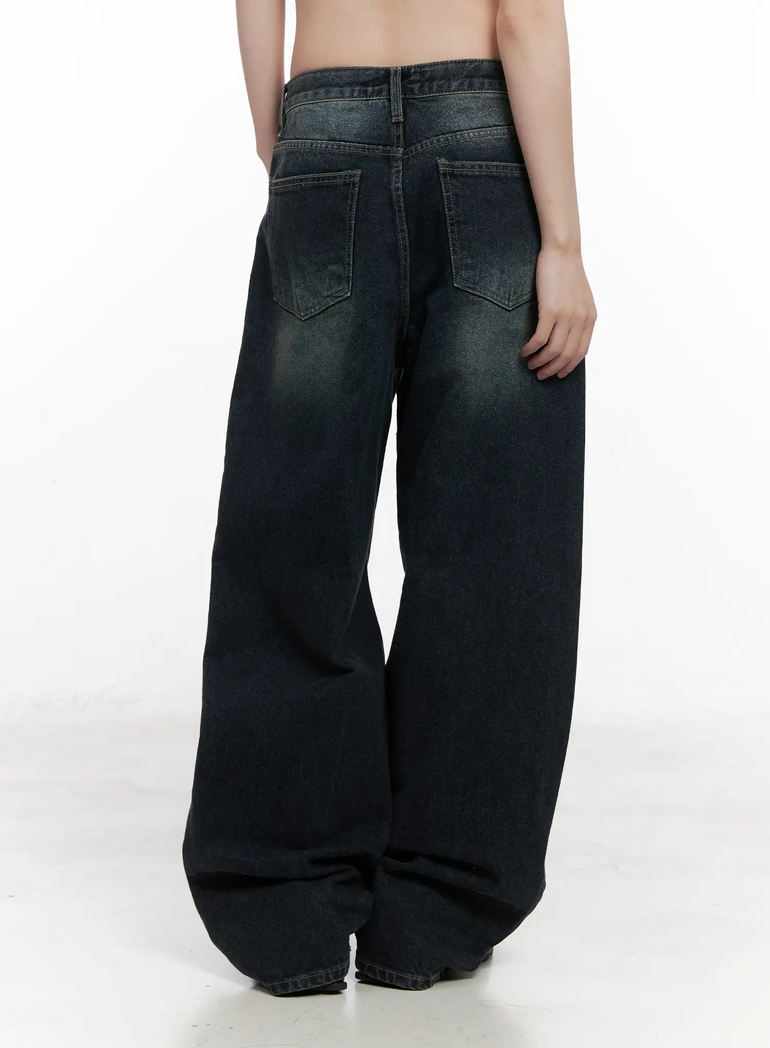 minjoon-washed-baggy-jeans-cn511