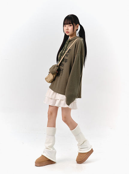 comfy-graphic-hoodie-sweatshirt-is322