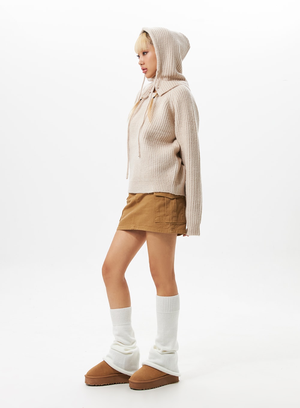 chunky-sweater-and-balaclava-set-io324