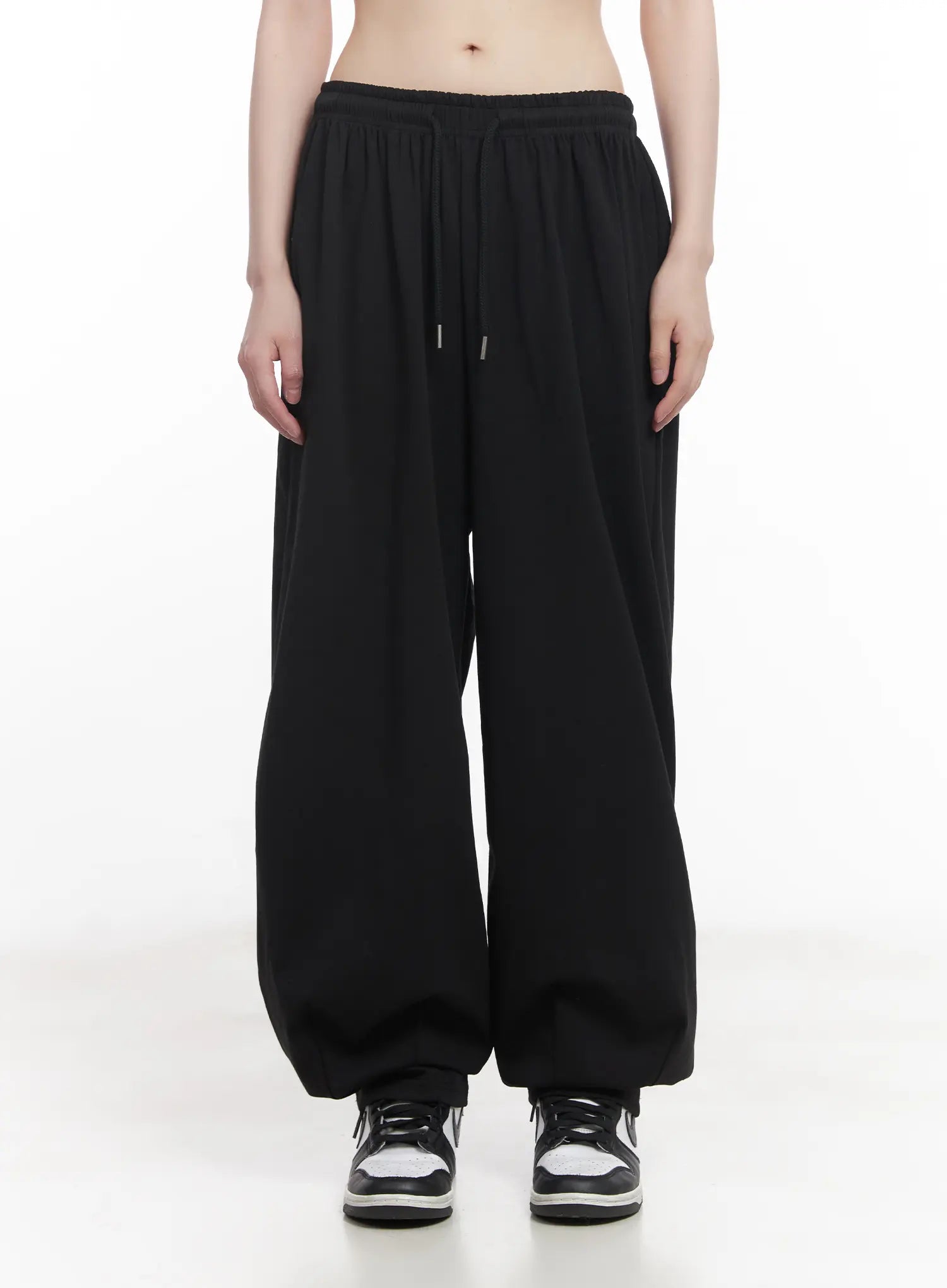 cozy-adjustable-wide-fit-sweatpants-cu518