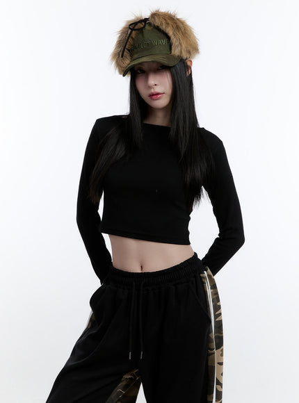 Faux Fur Detail Cap CJ522