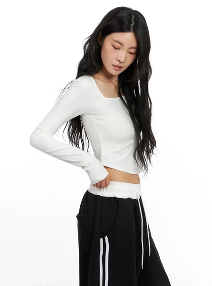 square-neck-crop-top-in528