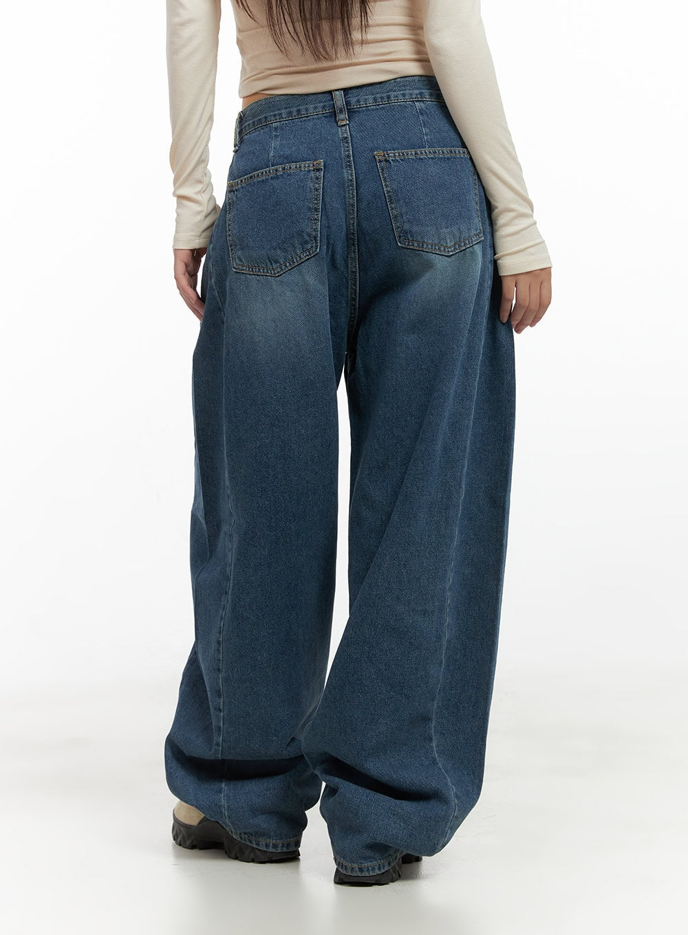 lacey-washed-denim-baggy-jeans-co404