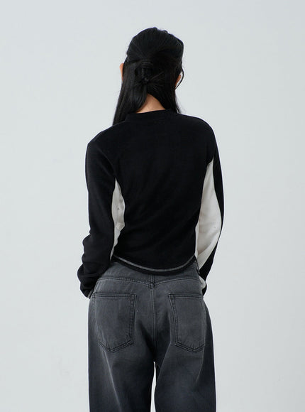 Two Color Embroidered Zip-Up Top CJ304