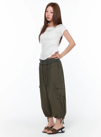folded-cargo-bermuda-pants-ca515