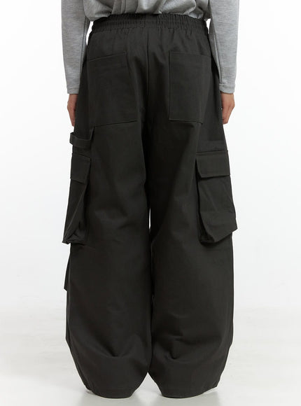 mens-super-wide-cargo-pants-dark-gray-io417