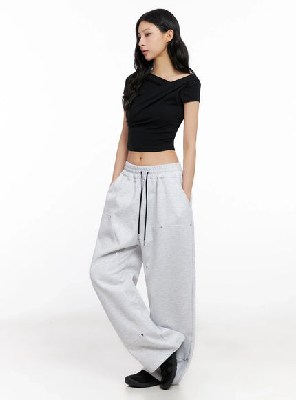 wide-leg-stud-accent-sweatpants-ig508