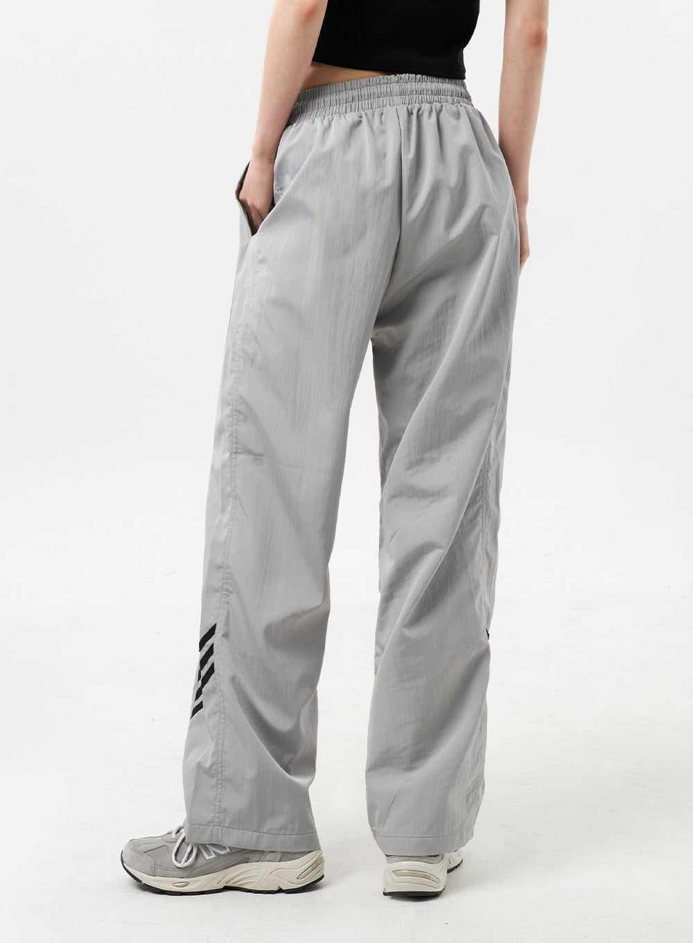 wide-leg-track-pants-cu309