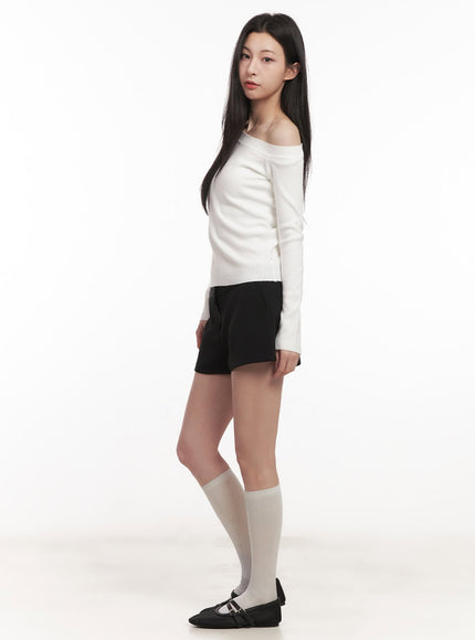 Elegant Off Shoulder Knit Top CN415