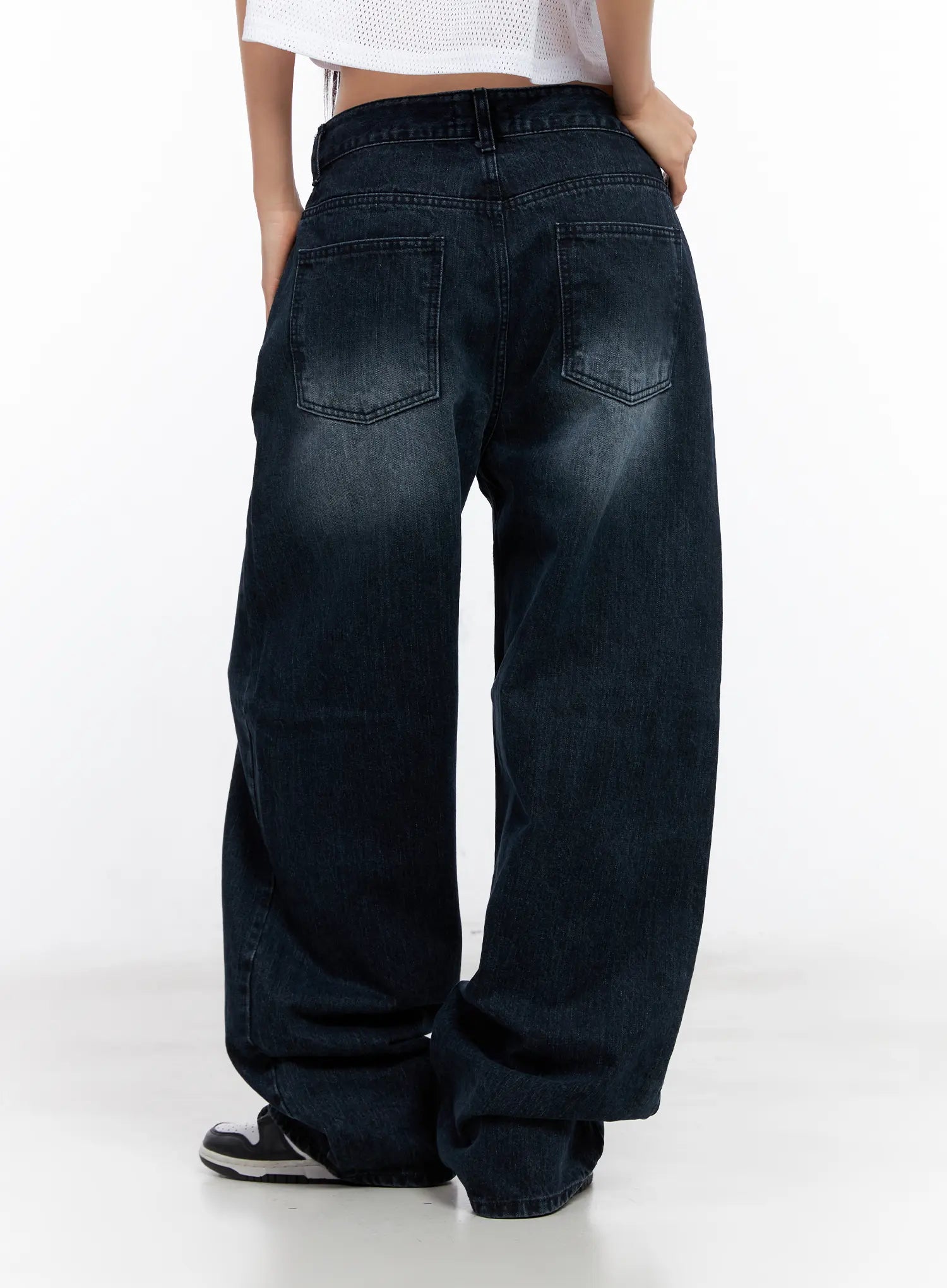 Chungha Washed Wide-Leg Denim Jeans CL530