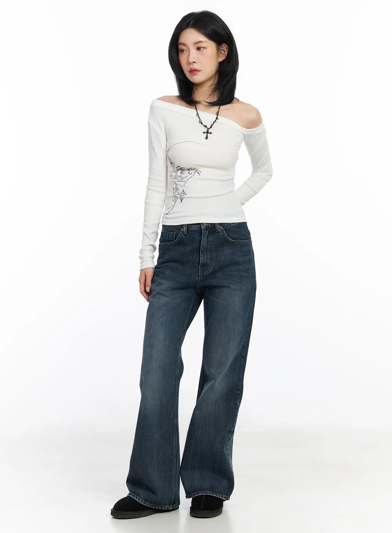 asymmetrical-graphic-long-sleeve-top-cj522