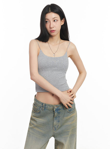 essential-stretchy-crop-cami-top-iy529