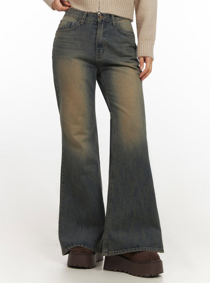 kourtney-vintage-wash-flared-jeans-if510