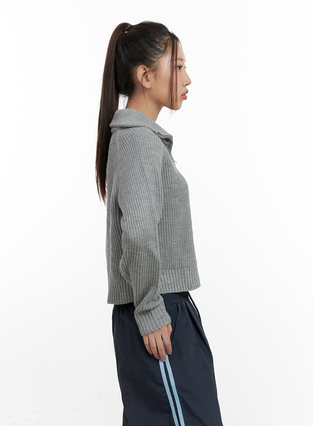 two-way-zip-knit-sweater-cn412