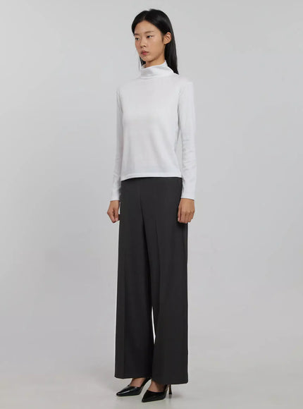 basic-turtleneck-top-ij508