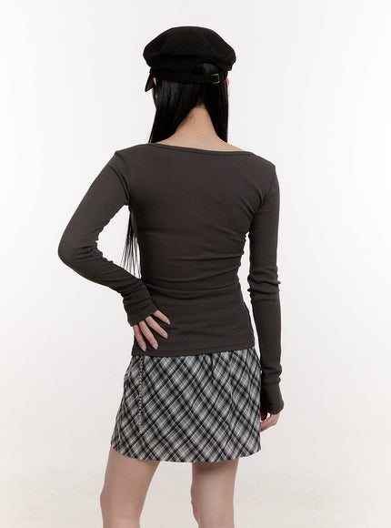 asymmetric-buttoned-slim-fit-long-sleeve-top-cj531