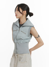 crop-wide-collar-vest-cm426