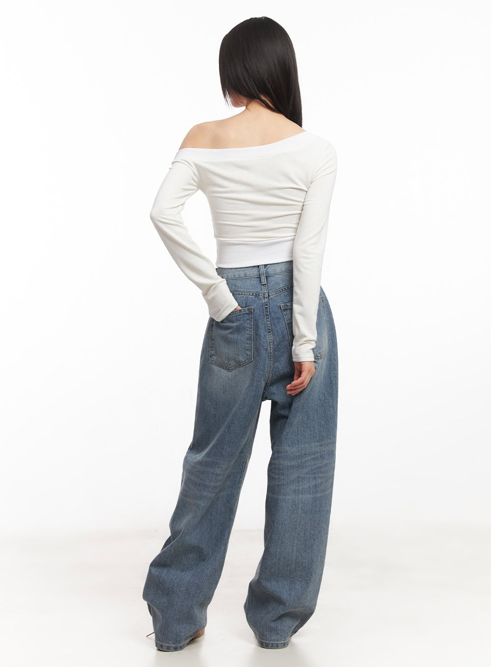 one-shoulder-wrap-long-sleeve-crop-top-ca522