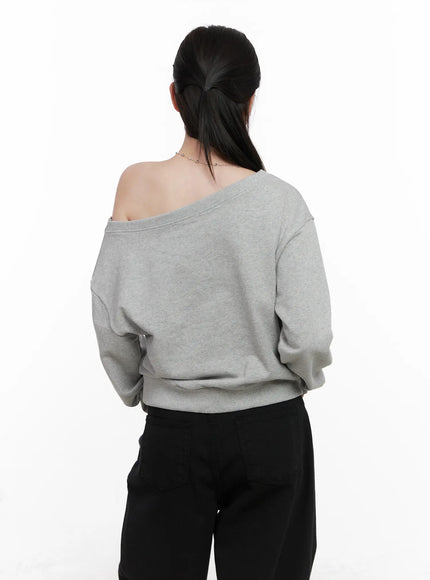 off-shoulder-sweatshirt-co503
