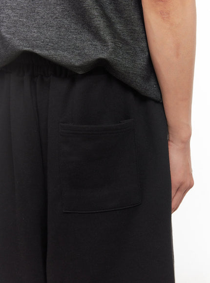 Men's Comfy Wide-Fit Sweatshorts IA511