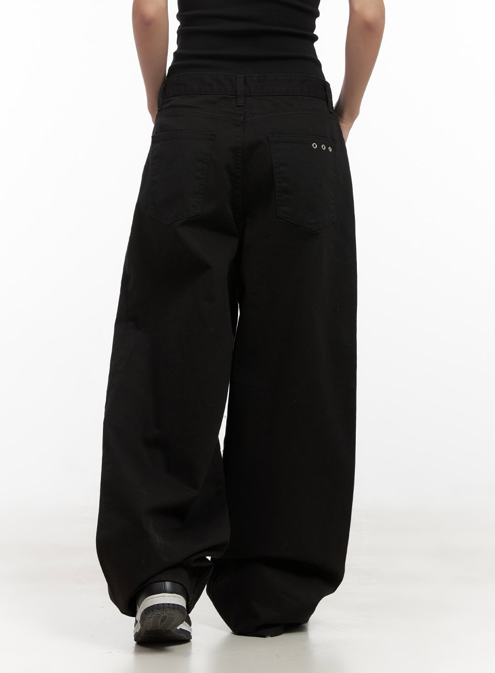 cotton-eyelet-detail-wide-leg-pants-cd416