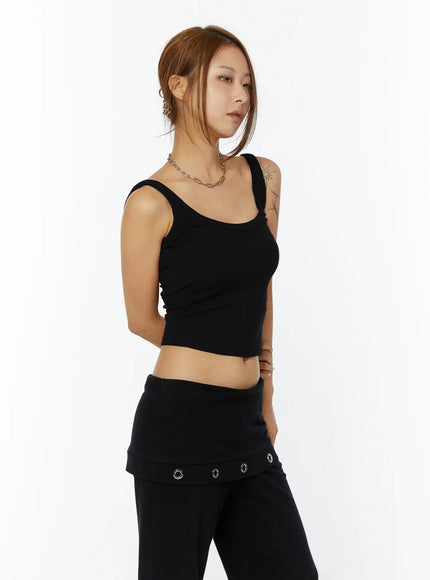 ribbed-deep-u-neck-sleeveless-top-cy521 / Black