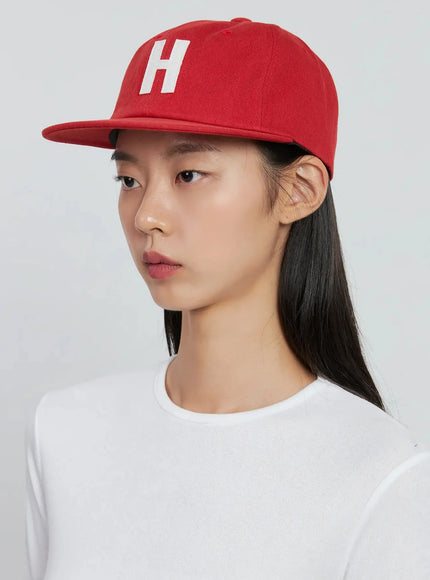 street-style-lettered-cap-in507