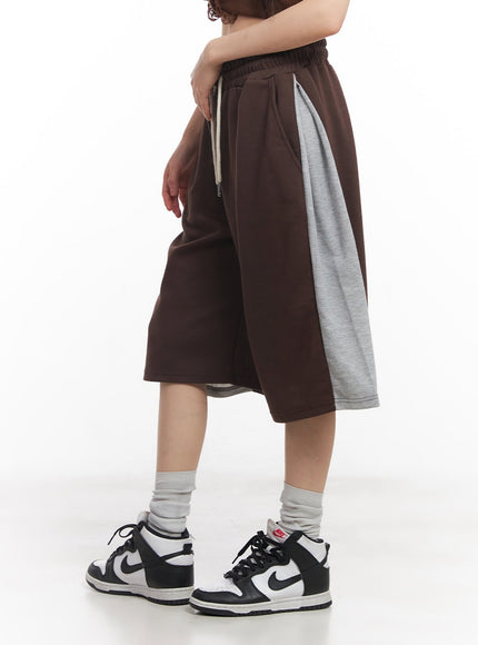 Dual-Tone Baggy Sweatshorts CY512