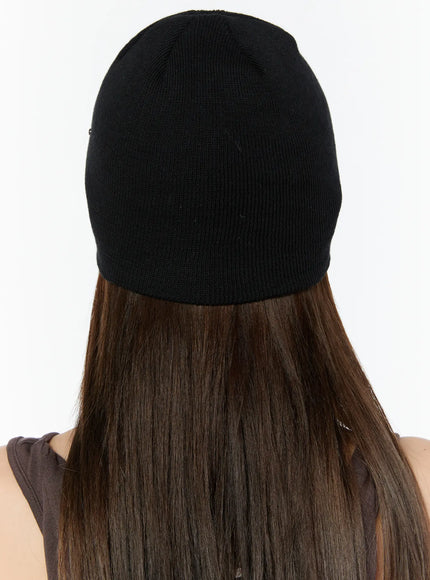 studded-rivet-beanie-cy519