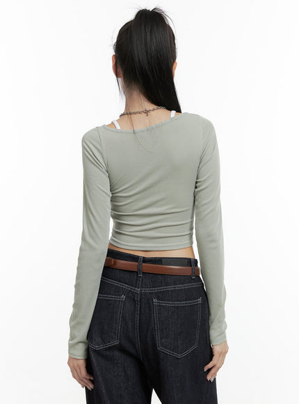 ribbed-button-v-neck-crop-top-os410