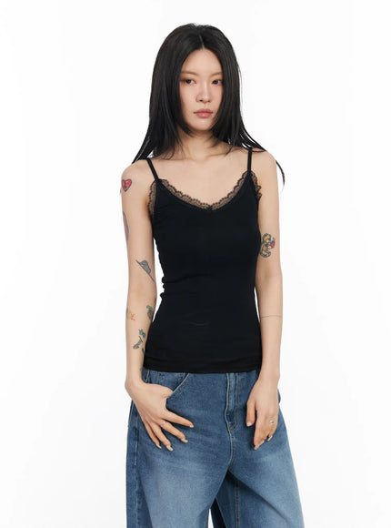 lace-trimmed-v-neck-camisole-cm516