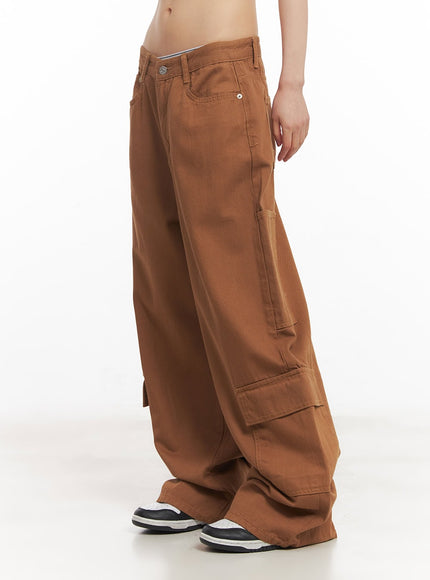 relaxed-fit-cargo-pants-ca523