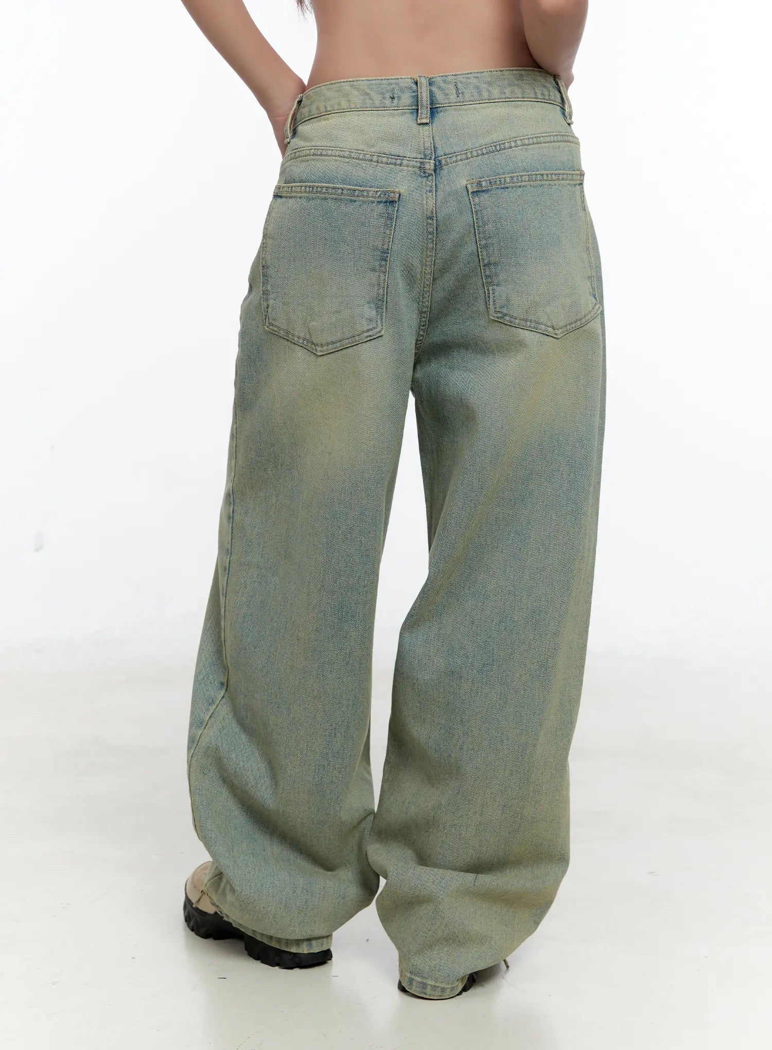 hason-vintage-wash-wide-leg-jeans-cs518