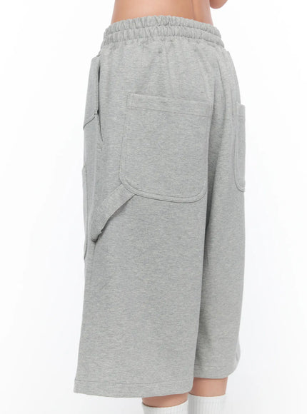 oversized-bermuda-sweat-shorts-ca515