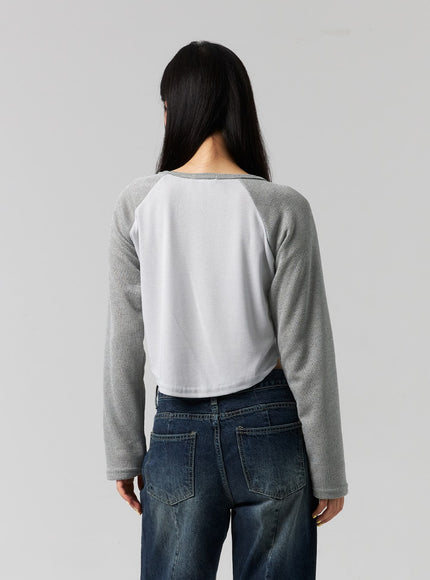 graphic-round-neck-long-sleeve-tee-cg315