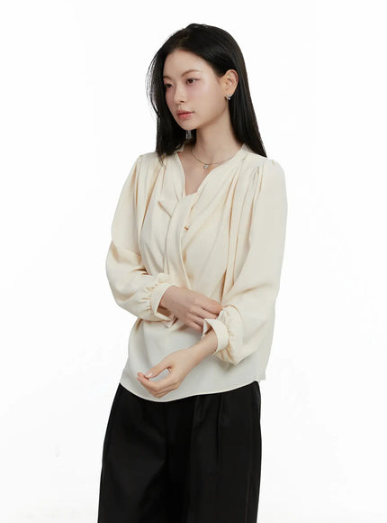 elegant-draped-long-sleeve-blouse-f502 / Light beige