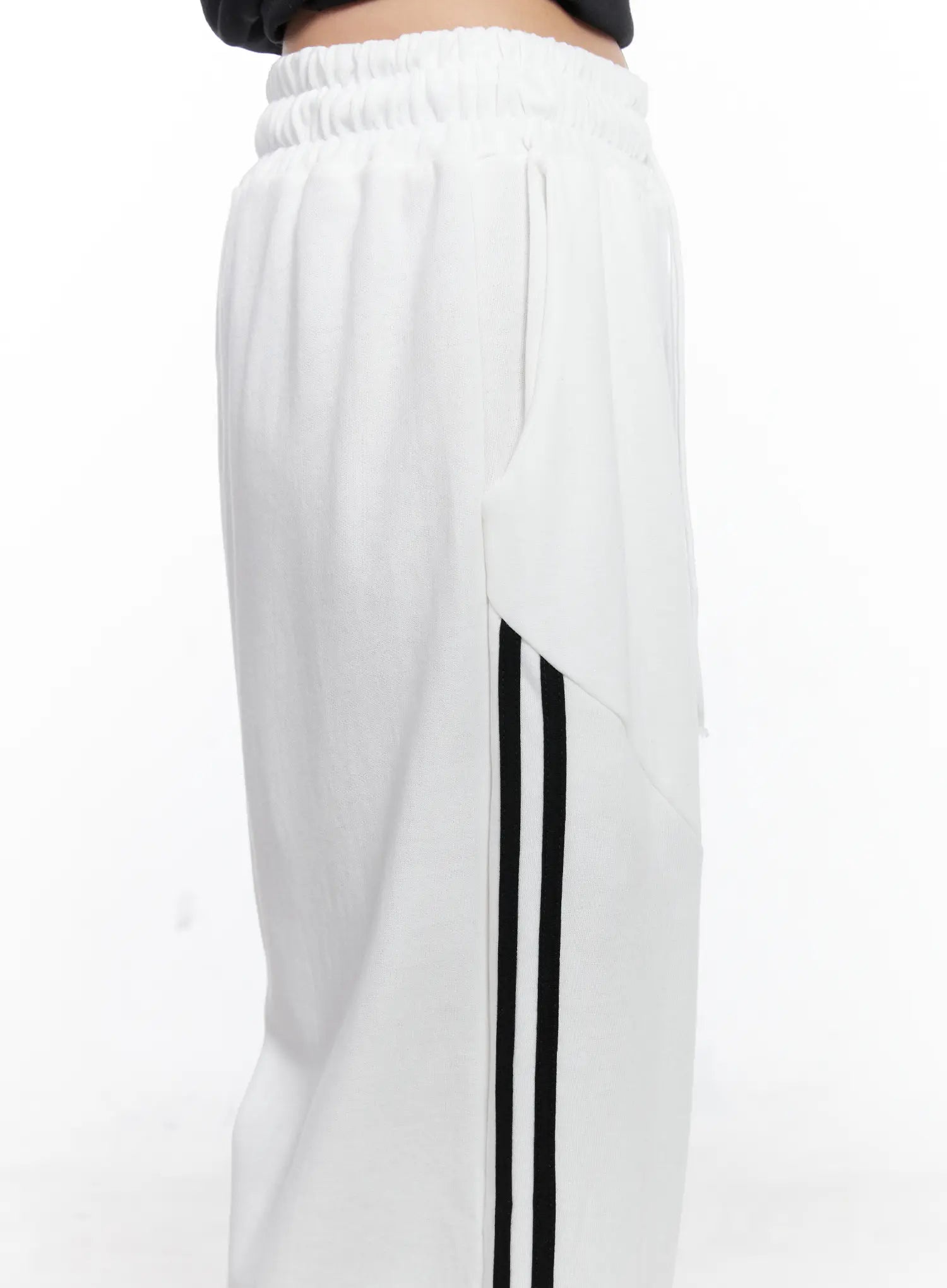 contrast-stripe-wide-pants-cs526