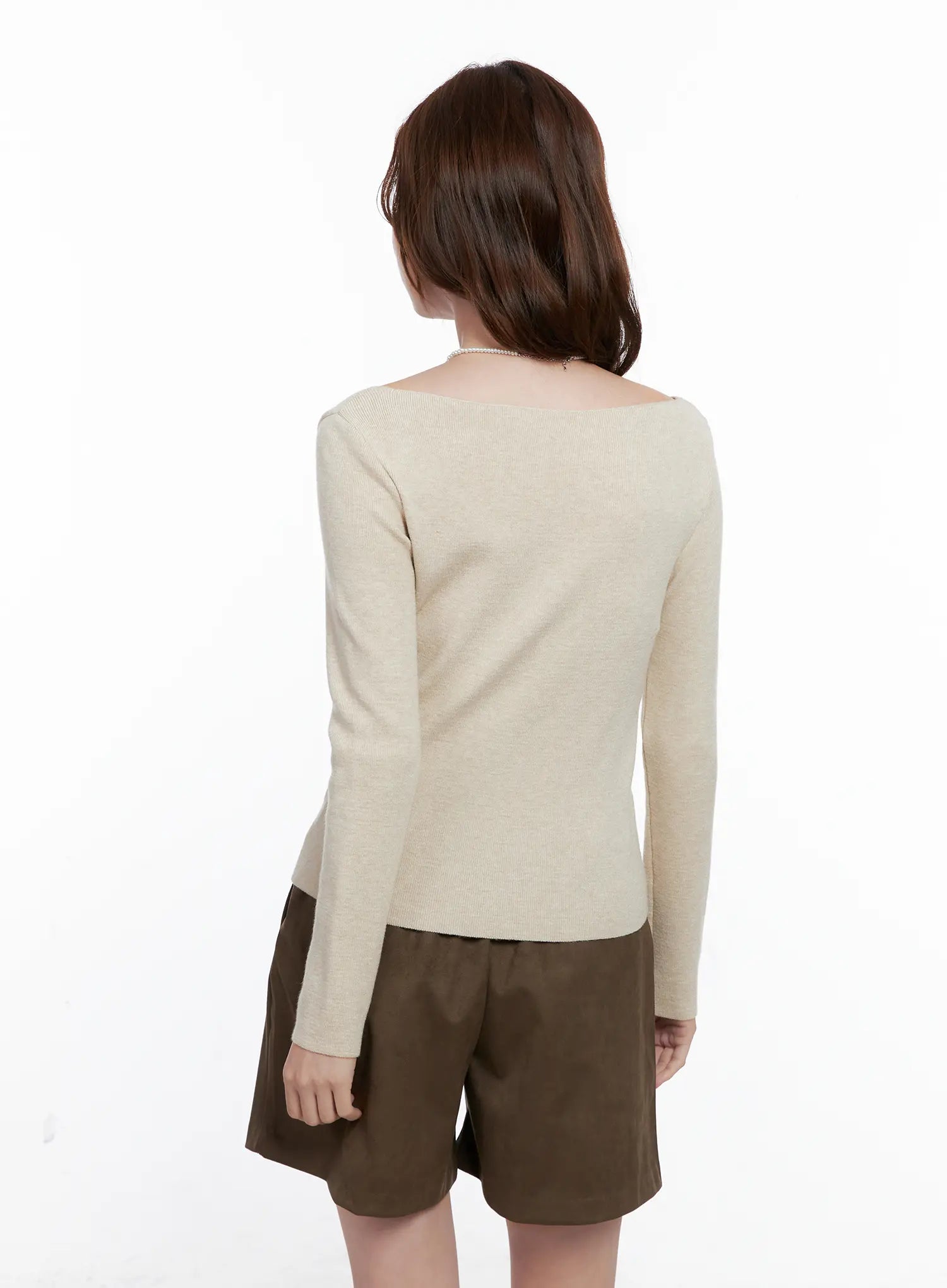 loose-fit-boat-neck-knit-cg520
